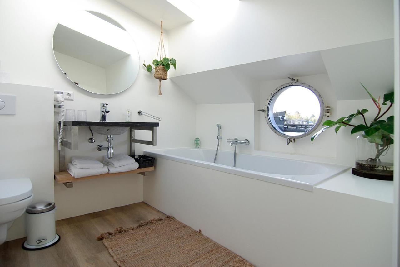 Eco Houseboat Otel Amsterdam Dış mekan fotoğraf